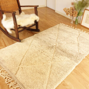 オフホワイトベニワレンラグ